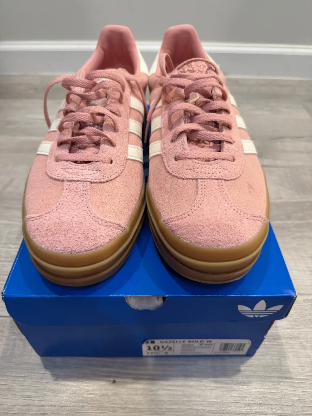 Women shoes